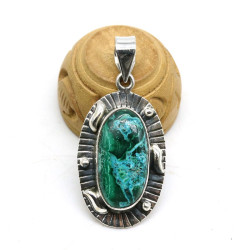 Pendentif pierre...