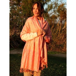 Etole rose-pâle à frise beige