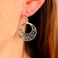 Boucles d'oreilles rondes...