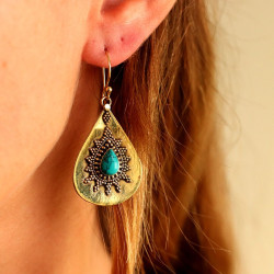 Boucle d'oreille ethnique...