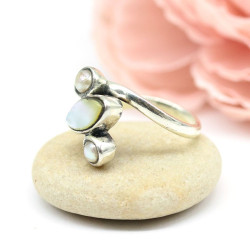 Bague fine argent pierre nacre