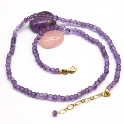 Collier pierres violettes...