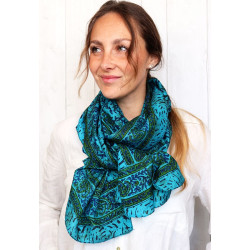 Foulard en soie bleu motifs cachemire