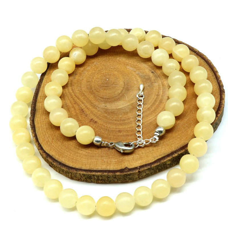 Collier en sélénite jaune pierres 8mm