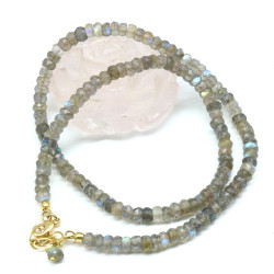 Collier pierres...