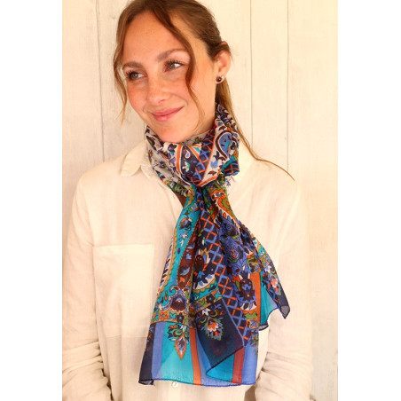 Foulard en soie à motifs cachemire bleu et turquoise
