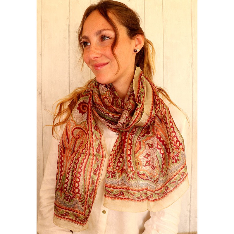 Foulard soie beige motifs gris et marrons