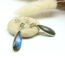Boucles d'oreille...
