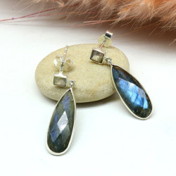 Boucles d'oreille...