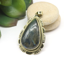 Gros pendentif labradorite...