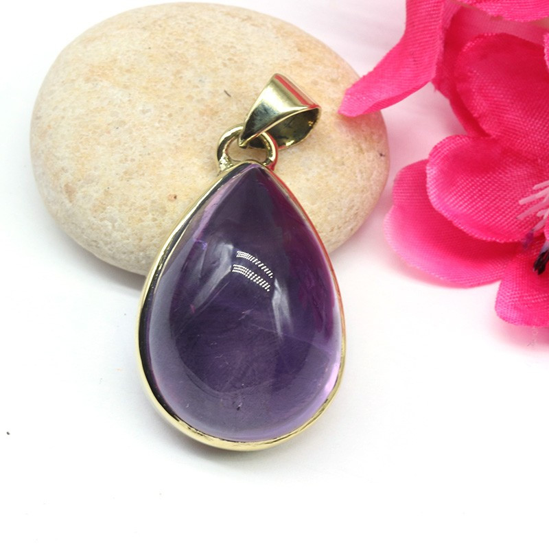 Pendentif pierre améthyste forme goutte Pendentif pierre améthyste forme goutte
