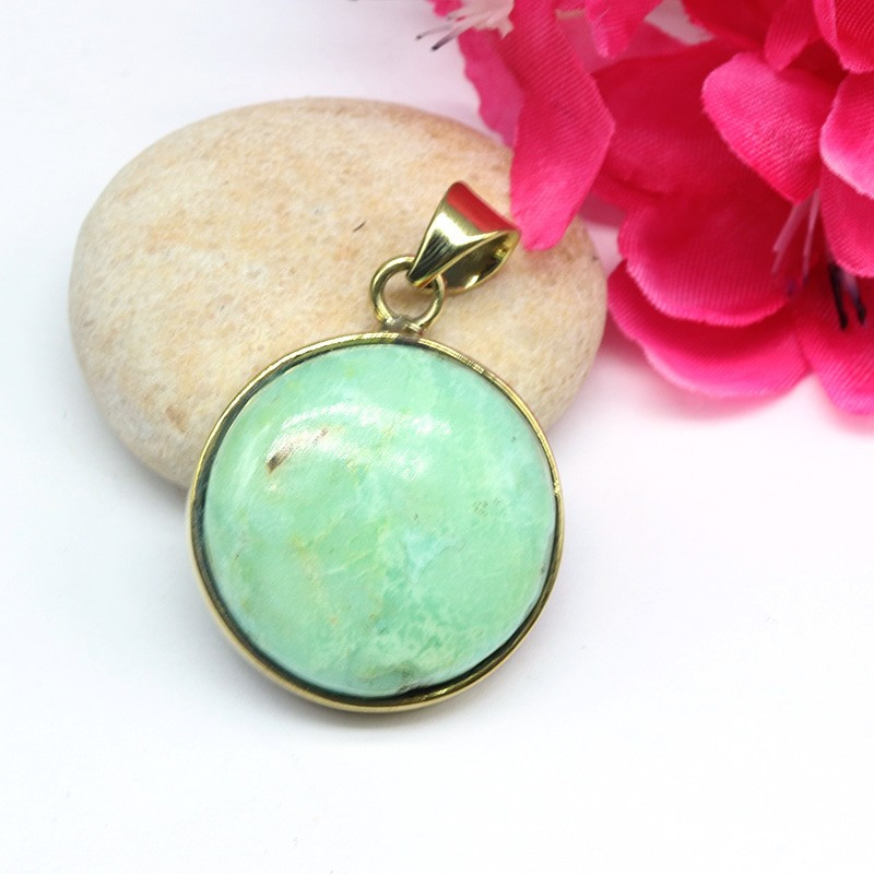 Pendentif pierre chrysoprase ronde sur laiton Pendentif pierre chrysoprase ronde sur laiton