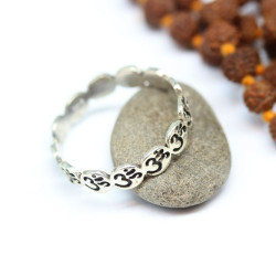 Bague argent motif Aum