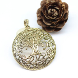 Gros pendentif arbre de vie...