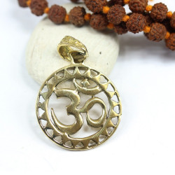 Pendentif Aum rond en laiton