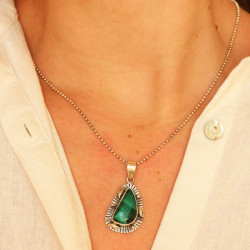 Pendentif malachite en...