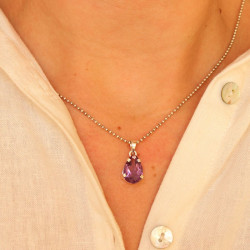 Pendentif améthyste taillée...
