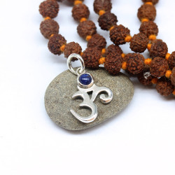 Petit pendentif Aum argent...