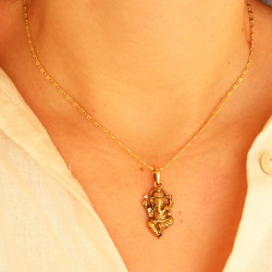 Petit pendentif Ganesh doré