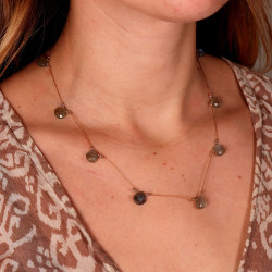 Collier fil de coton beige...