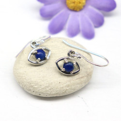 Petites boucles d'oreille...