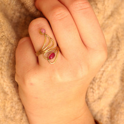 Bague dorée pierres rubellites
