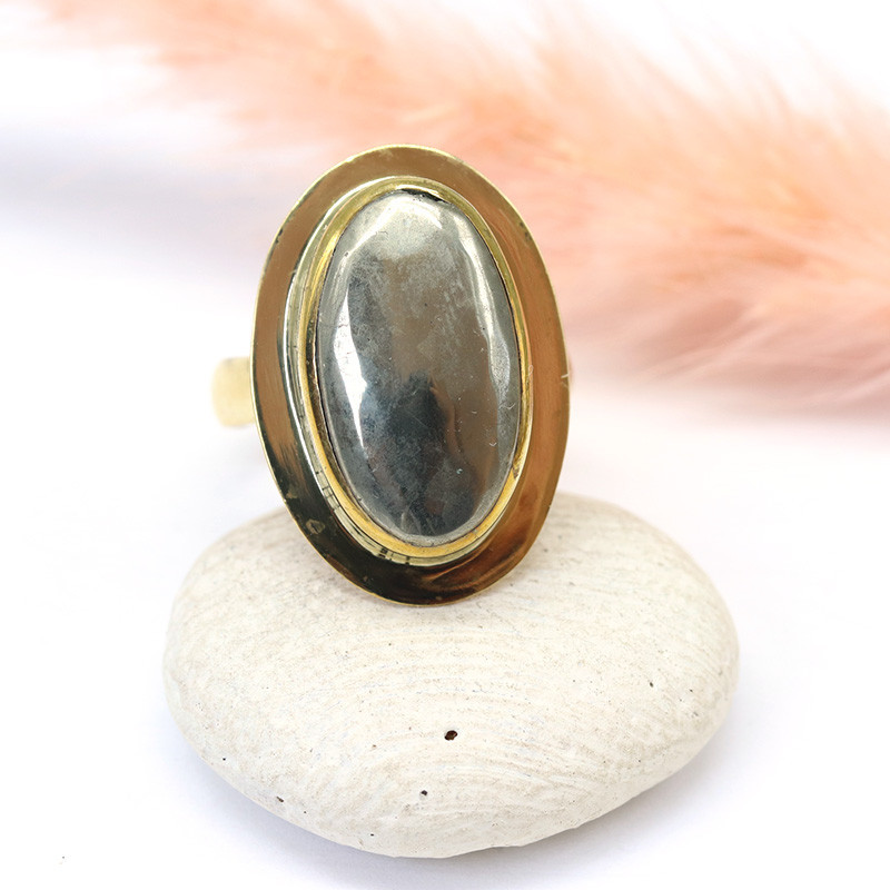 Bague réglable ovale pierre pyrite Bague réglable ovale pierre pyrite