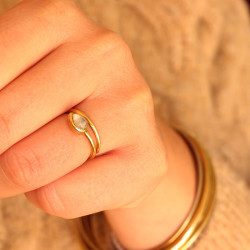 Bague fine pierre de lune