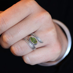 Bague péridot en argent