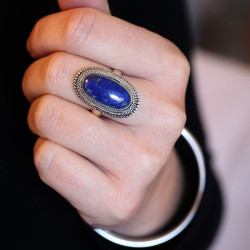 Bague ethnique pierre lapis...