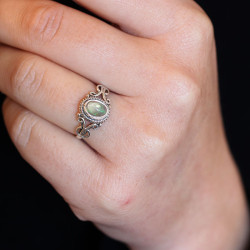 Bague opale en argent