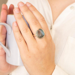 Bague labradorite facettée...