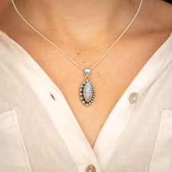Pendentif pierre de lune en...
