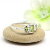 Bague fine en argent et péridots