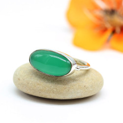 Bague argent et agate verte allongée