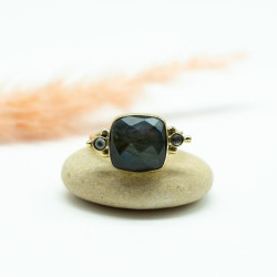 Bague labradorite dorée en...