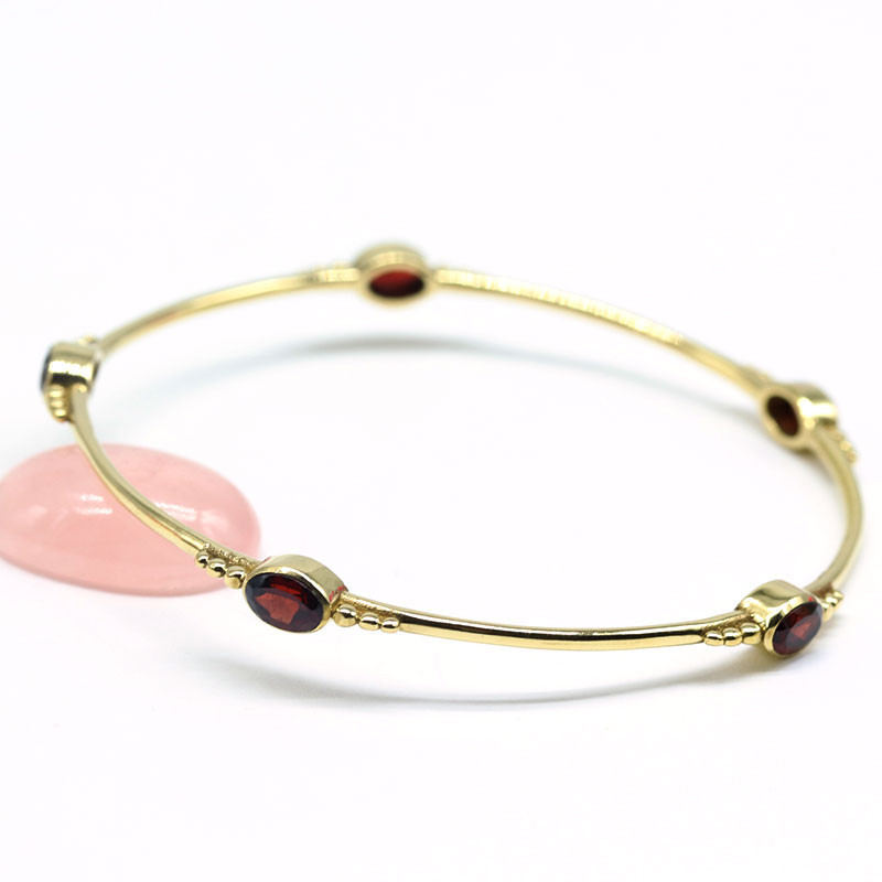 Bracelet jonc fin pierres grenats