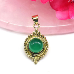 Pendentif doré pierre verte