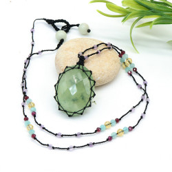 Collier pierre prehnite sur...