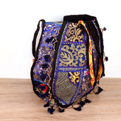 Sac d'Inde en tissus brodés...