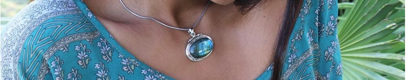 Pendentif argent femme : découvrez nos pendentifs indiens