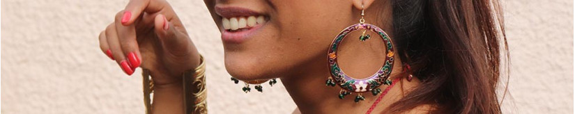 Boucle d'oreille bohème : découvrez nos boucles d'oreille indiennes